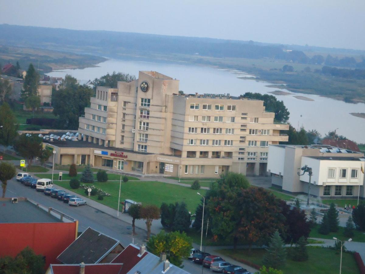Viesbutis Jurbarkas Hotel Exterior photo